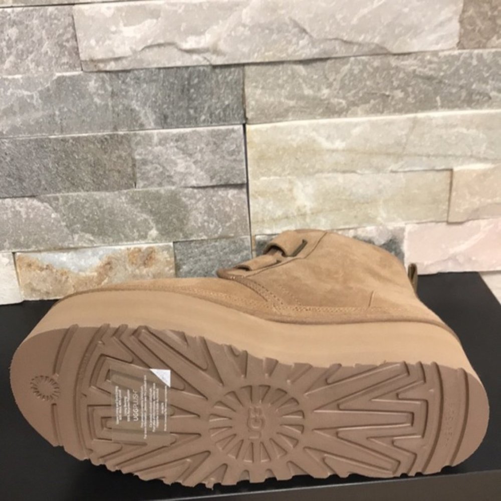UGG Women's Neumel Platform Boot - Picture 12 of 12